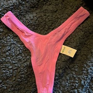Aerie thong